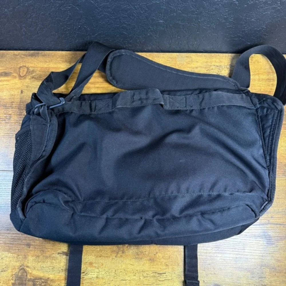 Nike Augsburg Basketball Black Canvas Messenger Bag One‎ Size Men Women